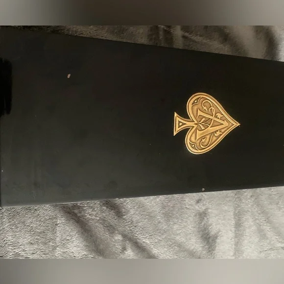 Ace of spade bottle case - Picture 4 of 9